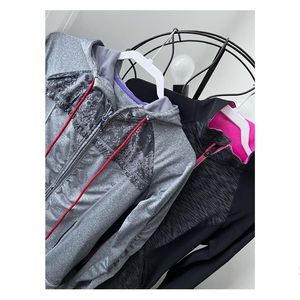 2 MPG Mondetta athletic jackets